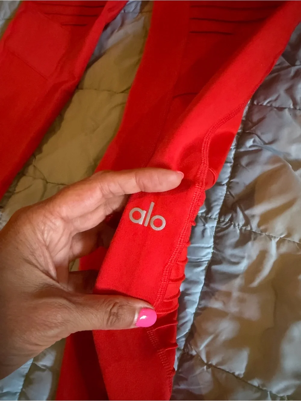 Like new ALO Yoga Red Moto-Panel Leggings size medium